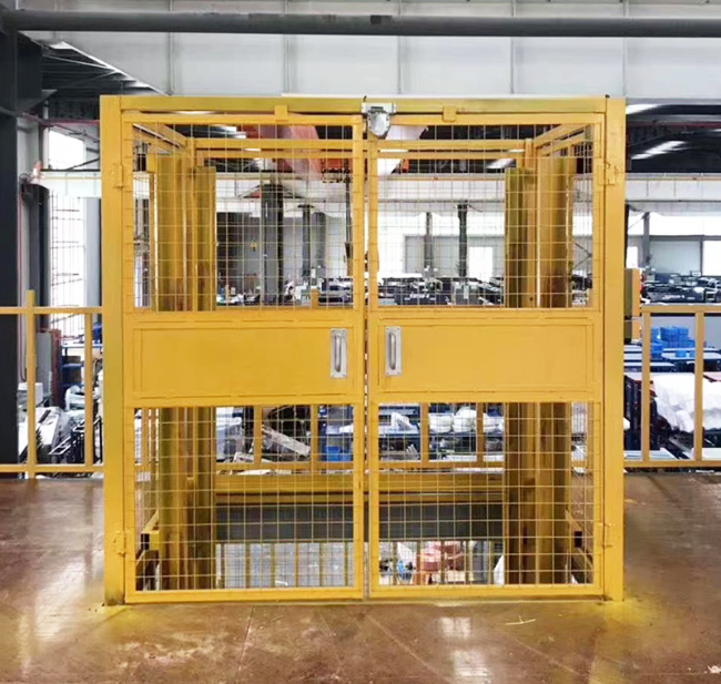 海沧智能导轨式升降机亮相