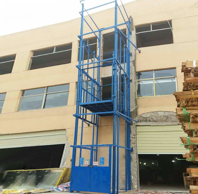 海沧建材厂室外物料提升